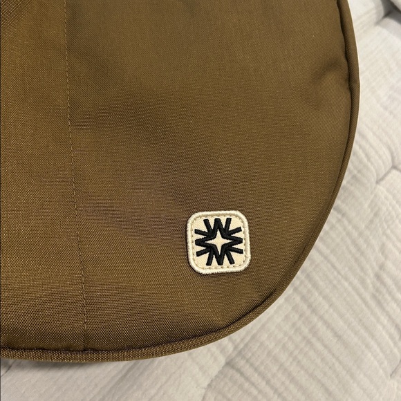 Walker Family Goods Bay Bag in Chocolate NWOT - Picture 4 of 6